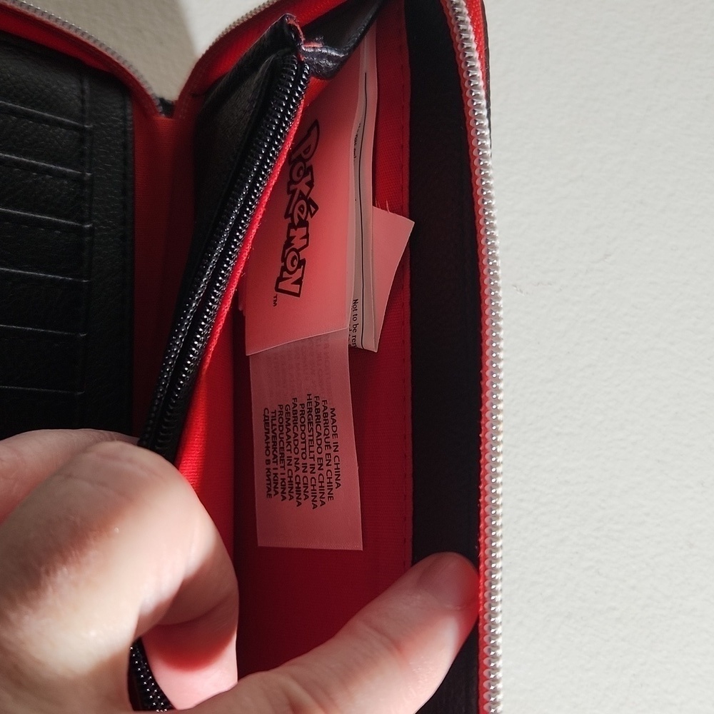 Pokemon Loungefly long wallet - Picture 4 of 10